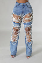 Load image into Gallery viewer, Affair of the flair jeans
